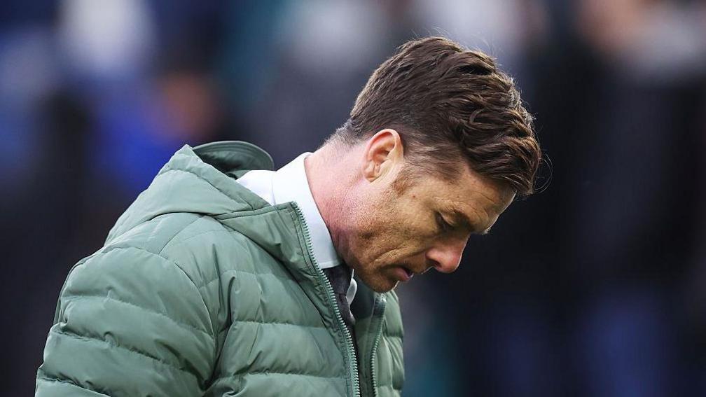 
Burnley manager Scott Parker was left embarrassed at his much-changed team lost at home to Mansfield Town in their fourth round tie.