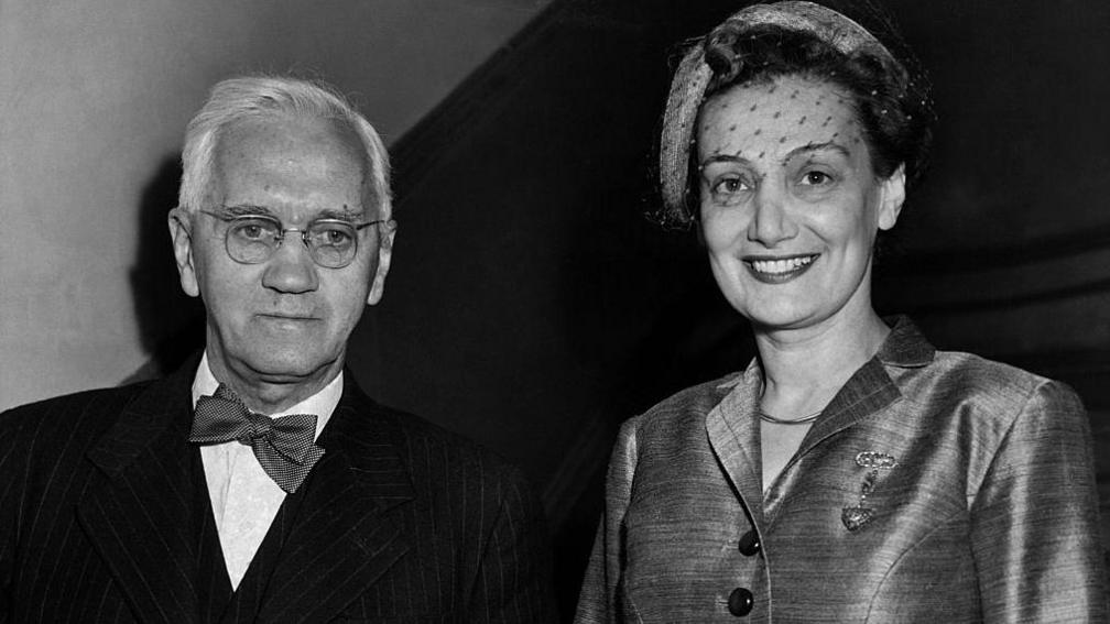 Alexander Fleming with his wife Amalia Courtsouns