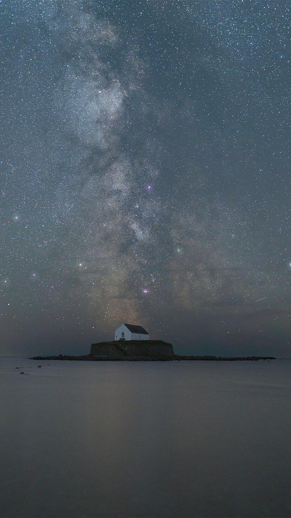 Llwybr llaethog Ynys cwyfan