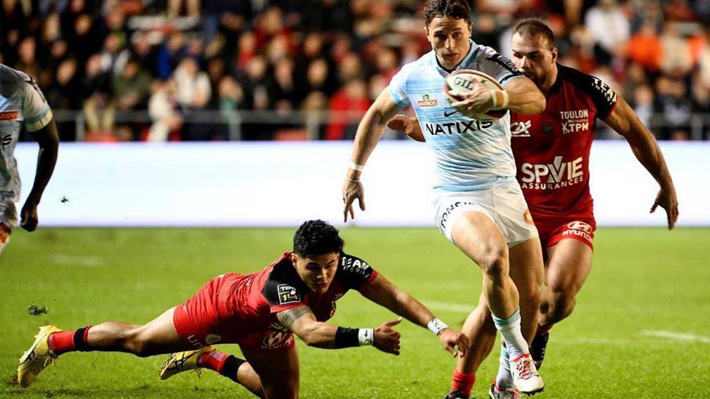 Henry Arundell playing for Racing against Toulon