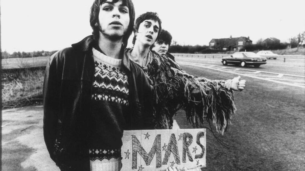 Gaz Coombes, Danny Goffey and Mickey Quinn of Supergrass, group portrait, attempt to hitchhike to Mars, Oxford, United Kingdom, October 1994