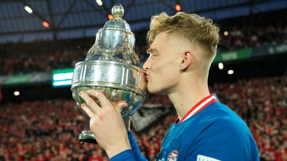 Everton defender Jarrad Branthwaite celebrates winning the Dutch Cup