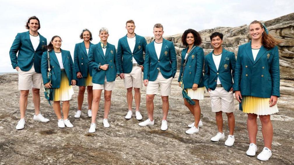 australia olympic outfits