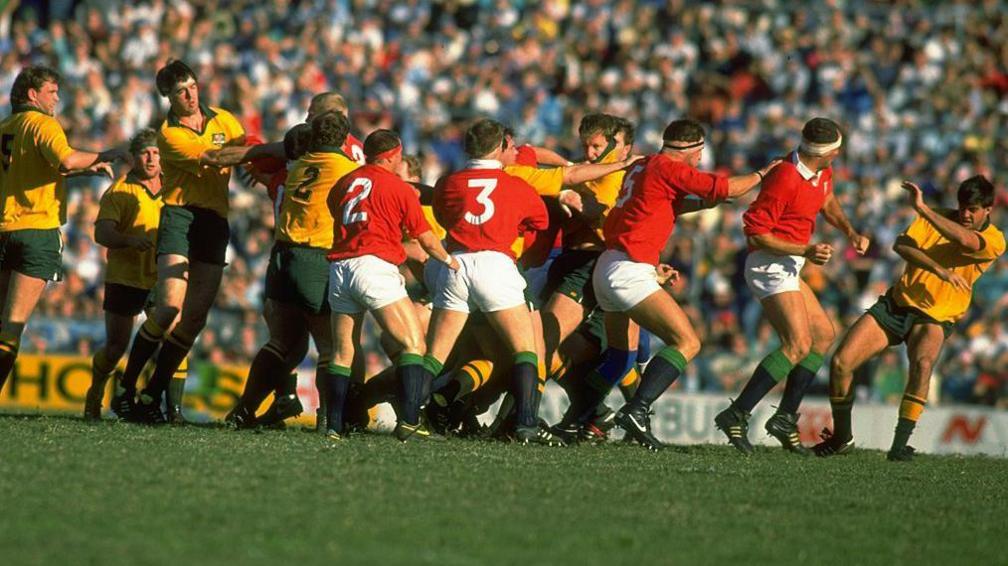 Battle of Ballymore fight in 1989
