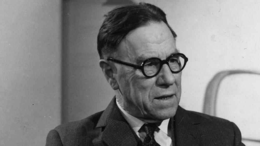T H Parry WIlliams