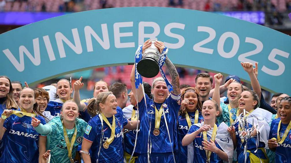Chelsea lifting FA Cup in 2025.