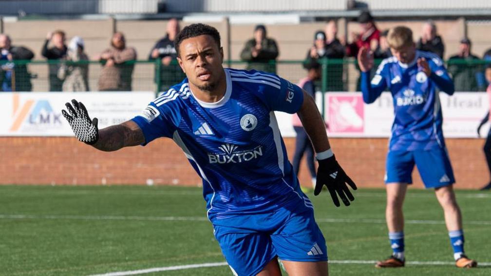 Tai Sodje shines at Buxton after City exit