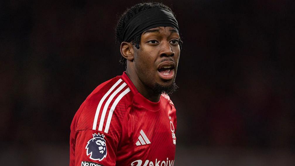 Anthony Elanga playing for Nottingham Forest