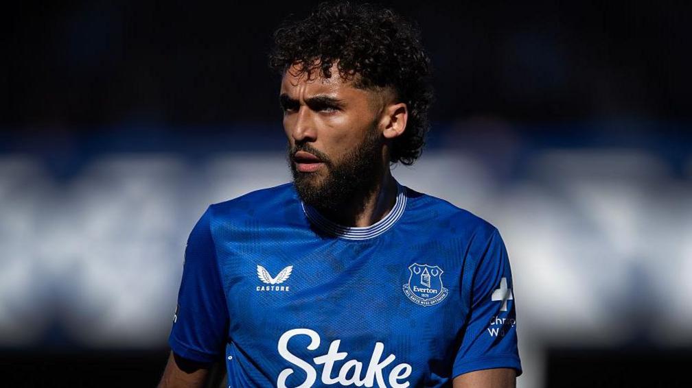 Dominic Calvert-Lewin of Everton looks on