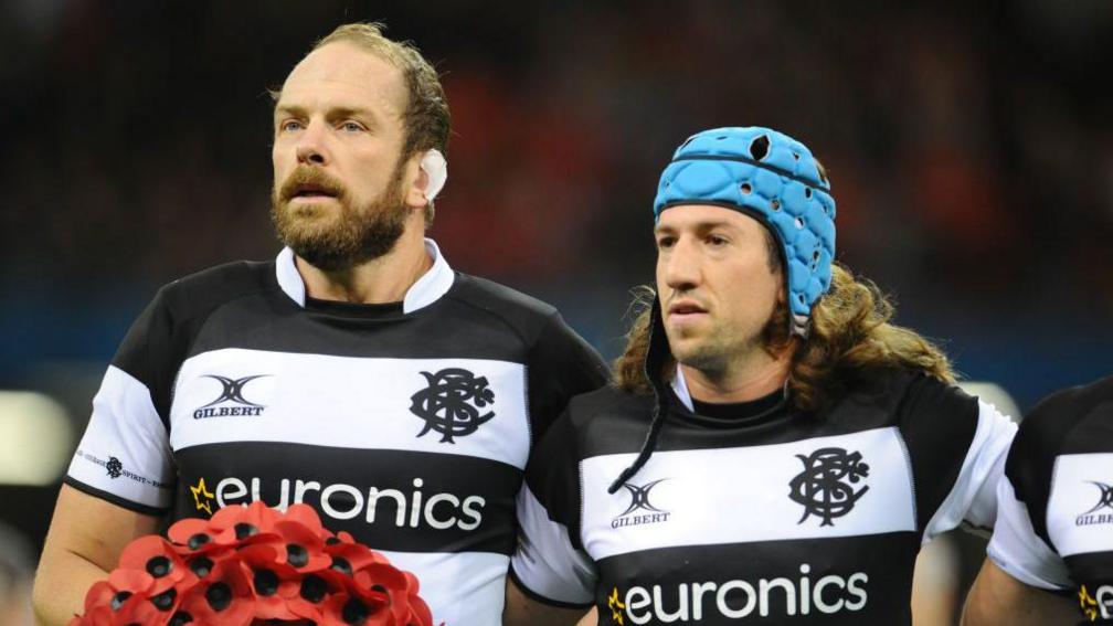 Jones a Tipuric