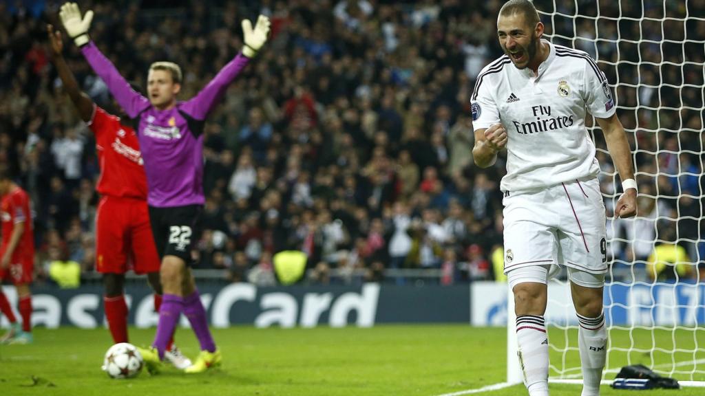 Karim Benzema celebrates