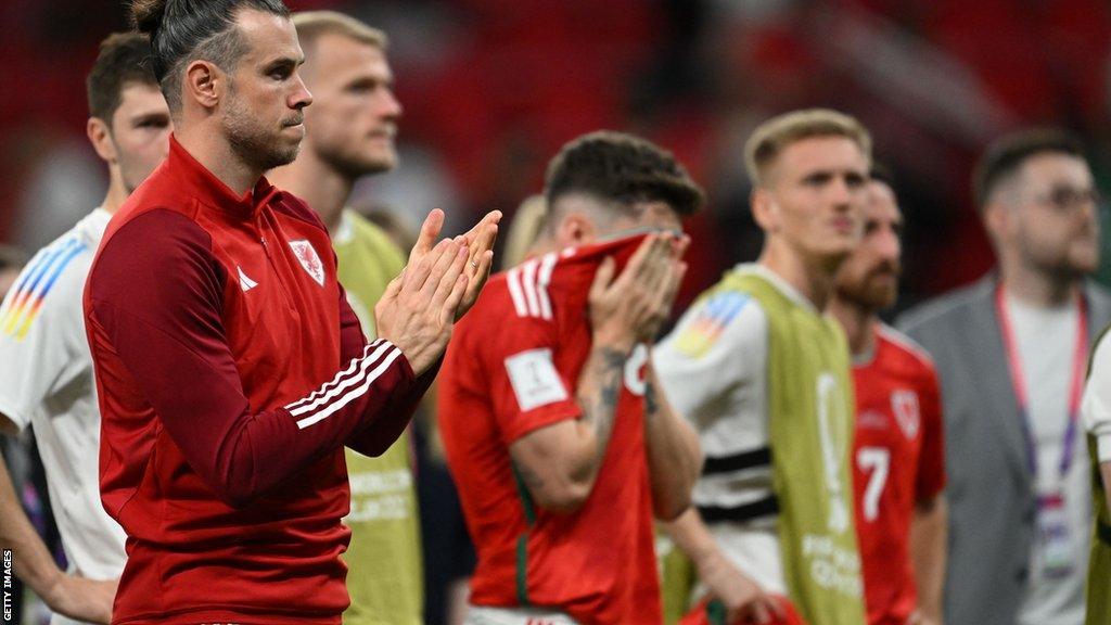 Gareth Bale applauds Wales' fans in Qatar