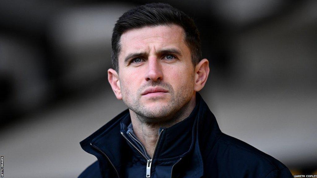 John Mousinho's Portsmouth beat Oxford United 2-1