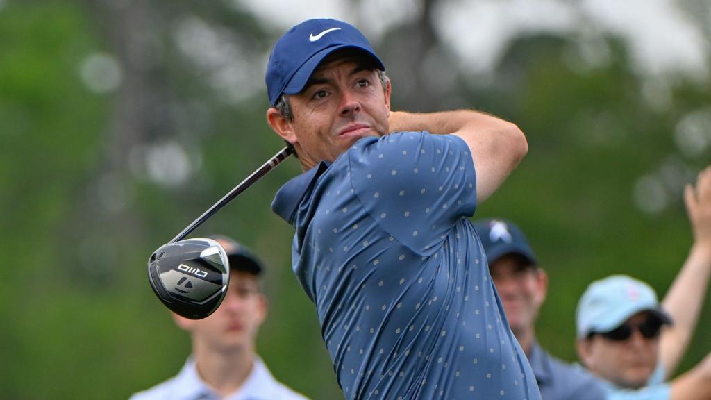 McIlroy dealing with elbow injury before Masters