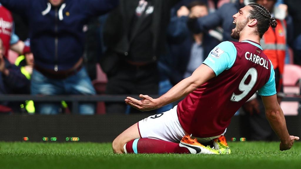 Andy Carroll celebrates