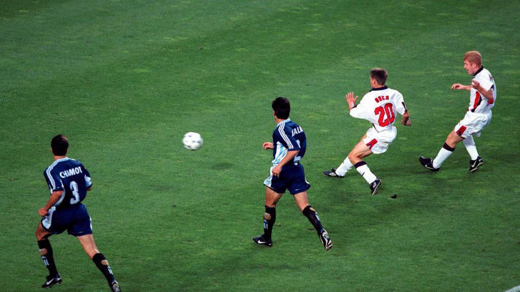 Michael Owen scores against Argentina