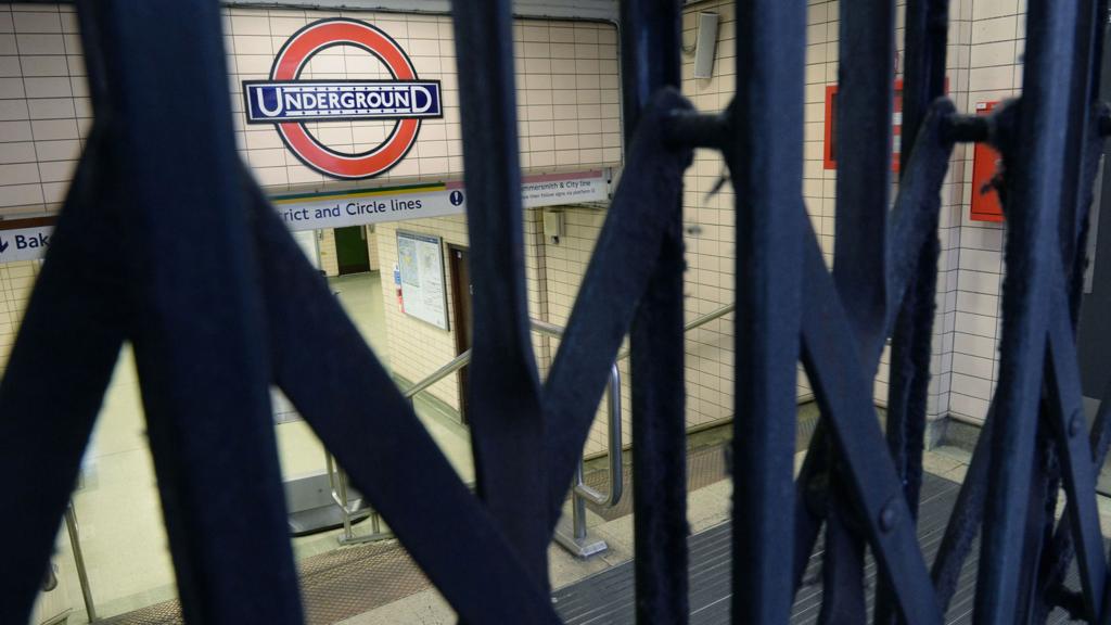 Closed Tube station