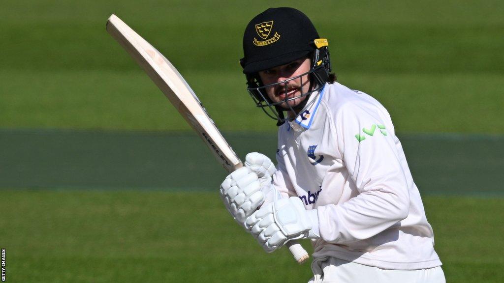 Oli Carter scored 33 not out to steer Sussex to victory over Durham on day four at Hove