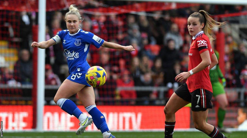 Izzy Christiansen and Ella Toone face off in a WSL match