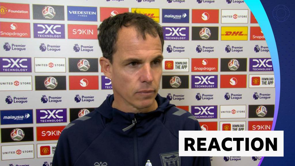 Le Bris trying not to be 'too negative' after Man Utd loss