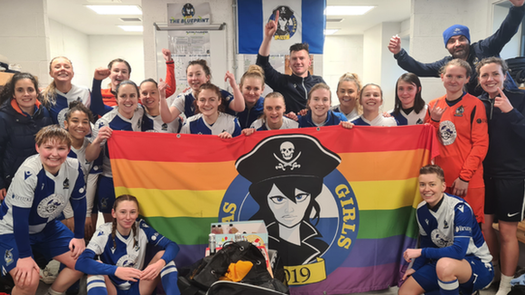 Bristol Rovers women's team celebrate their promotion