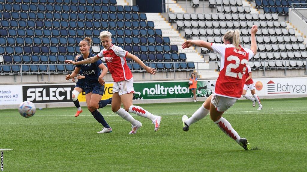 Alessia Russo opened her competitive Arsenal account in her second game since joining from Manchester United