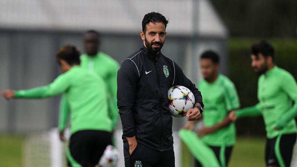 Ruben Amorim during a Sporting Lisbon training session