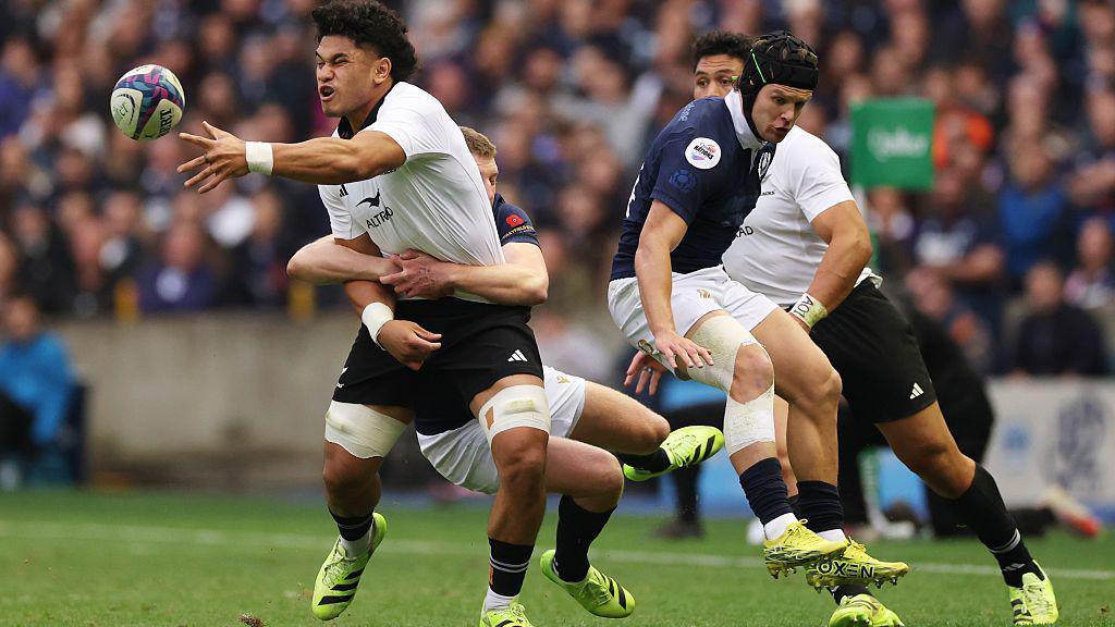 Wallace Sititi against Scotland