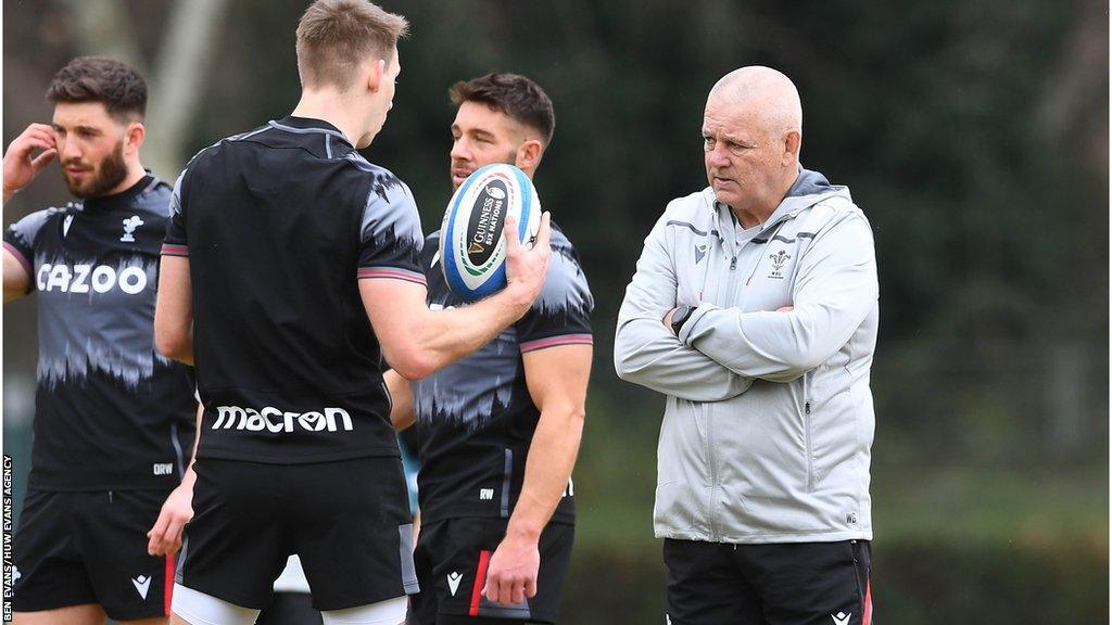 Wales head coach Warren Gatland with players during training