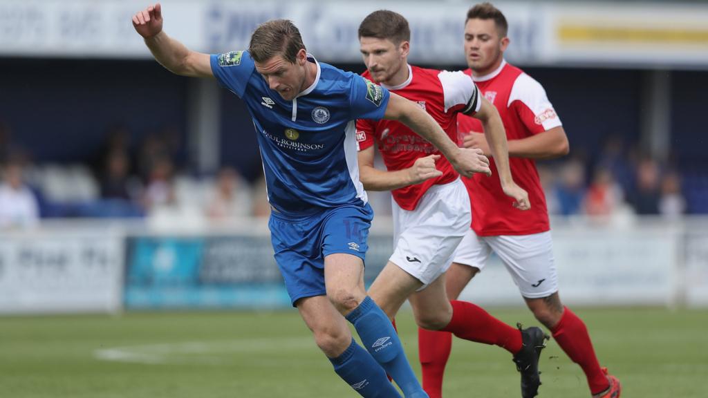 Billericay Town v Didcot Town