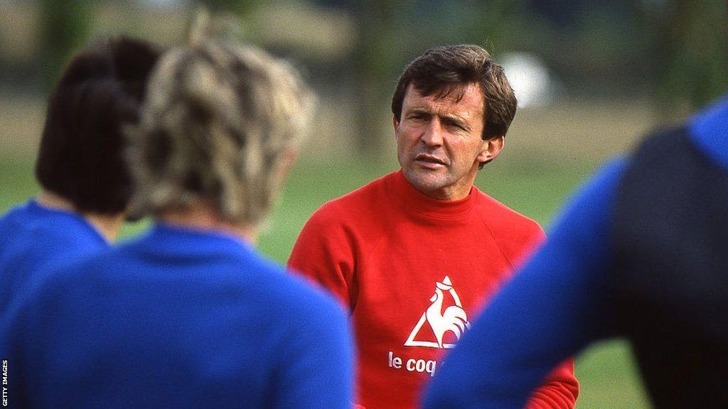 Chelsea coach John Hollins