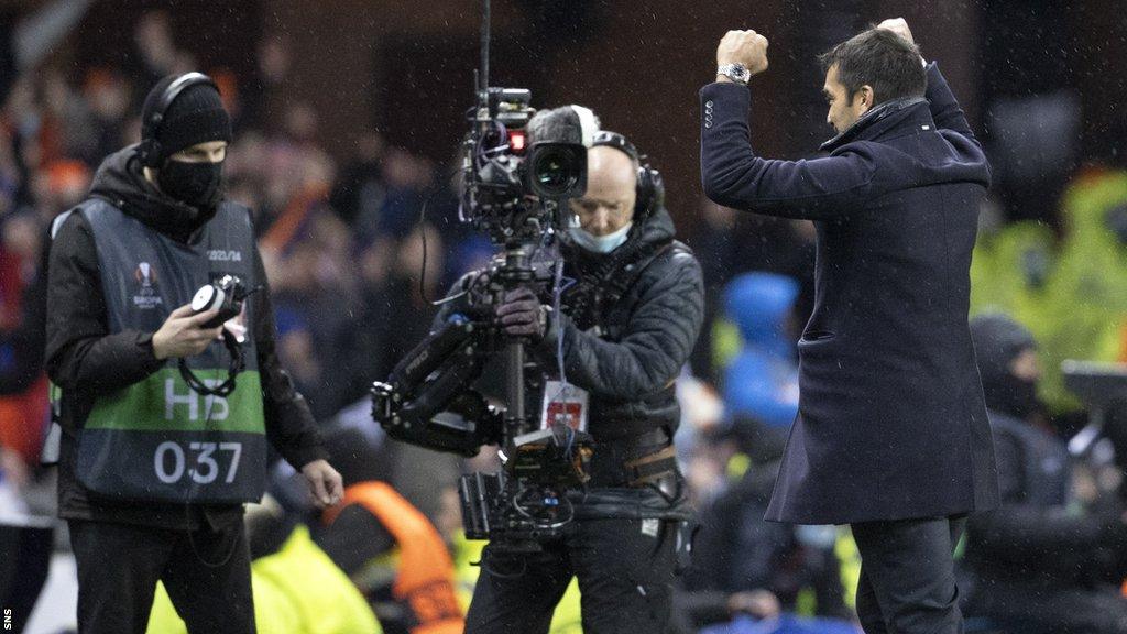 Giovanni van Bronckhorst celebrates