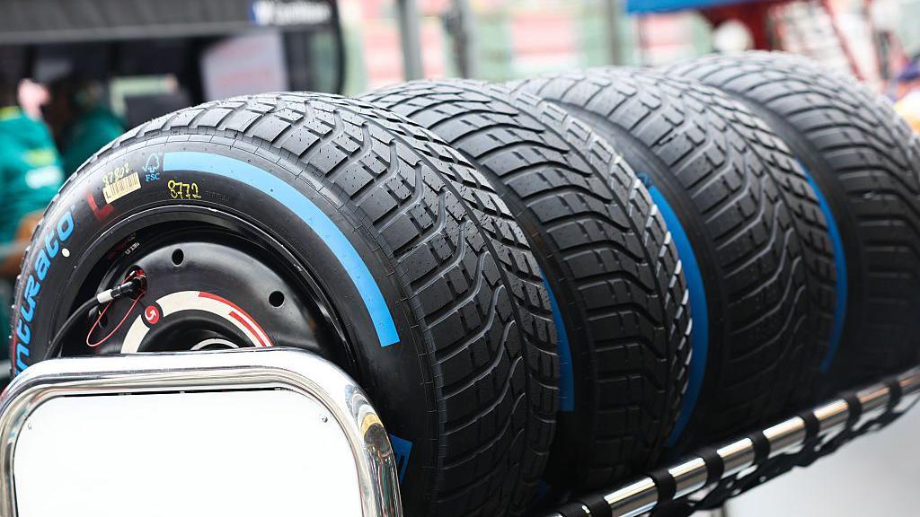 Full wet tyres
