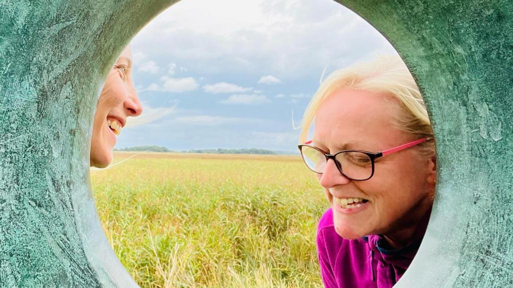 Remembering loved ones through songs and stories