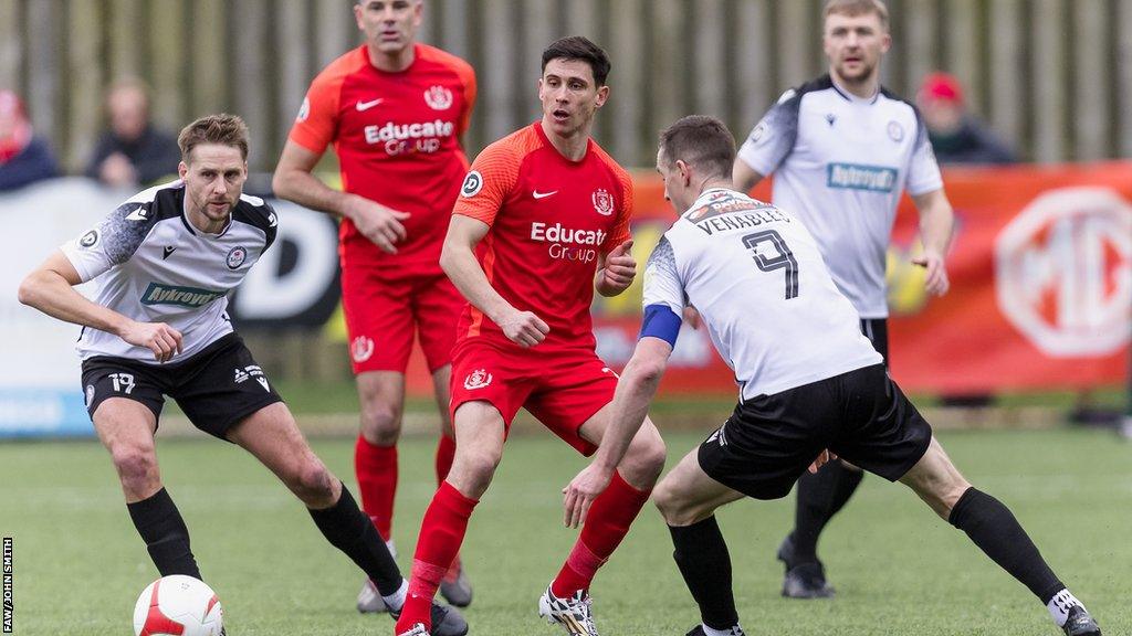 Bala Town v Connah's Quay Nomads