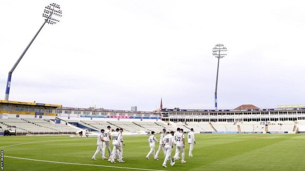 The weather may prove to be the winner in the opening Warwickshire-Worcestershire game at Edgbaston