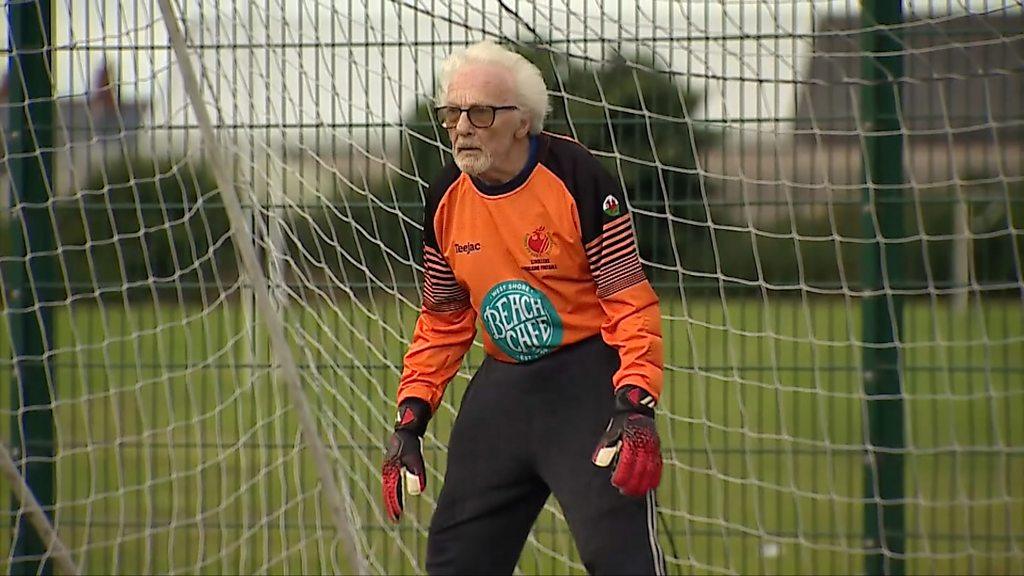 Eighty-eight year old Alan Camsell is now playing with the grandsons of his original teammates.