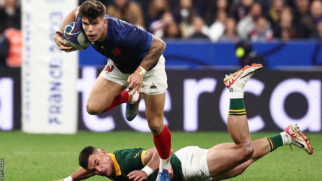 Matthieu Jalibert produces a break in France's World Cup quarter-final against South Africa