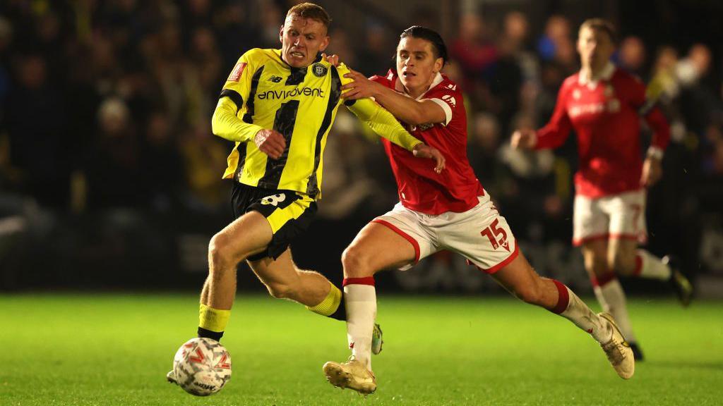 Harrogate Town v Wrecsam