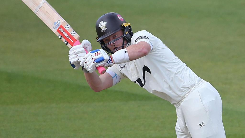 England’s Pope and Lawrence hit tons for Surrey