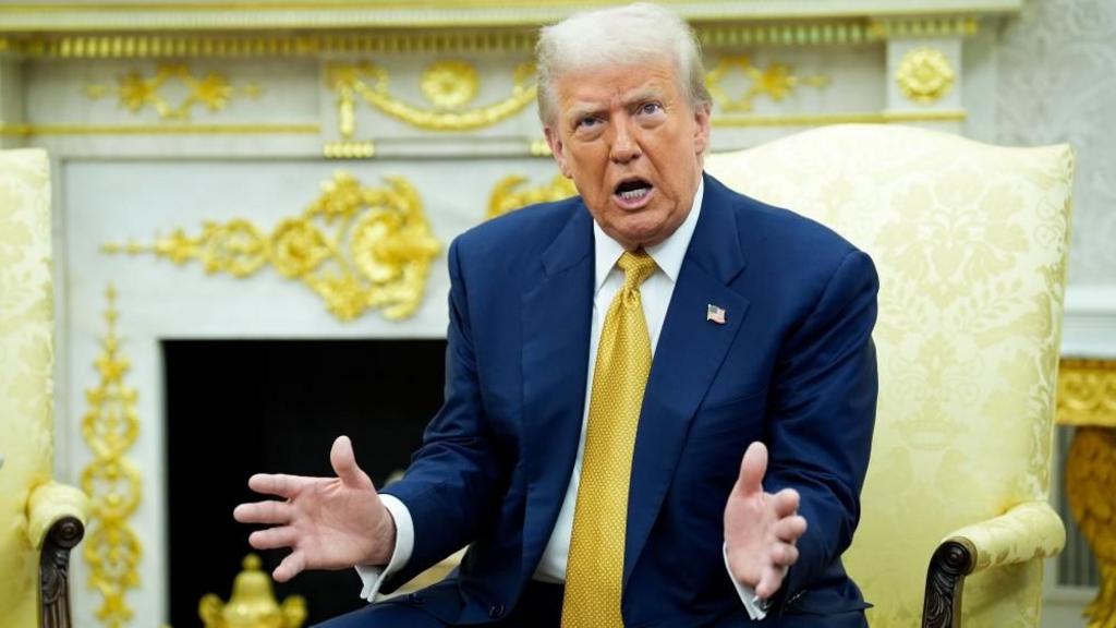 Donald Trump speaks at the White House
