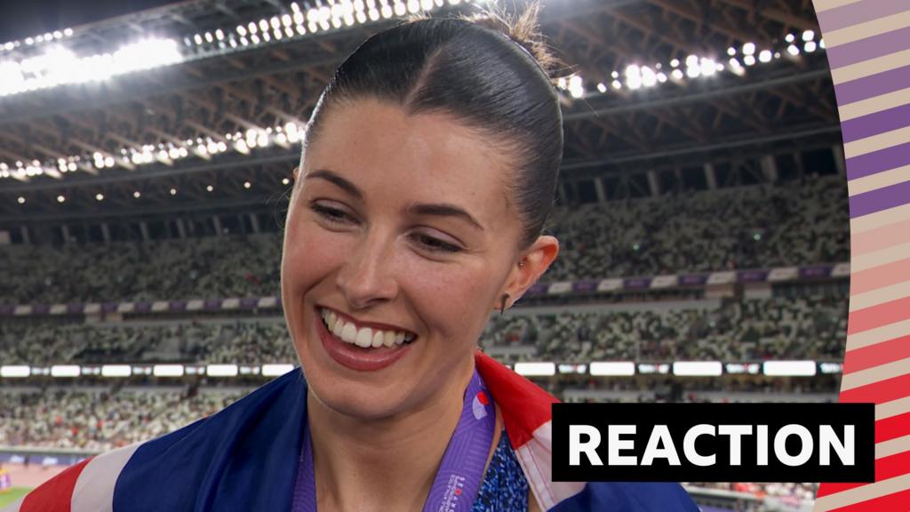 'Academic badass and a track goddess' - Hunt's reaction to 200m silver