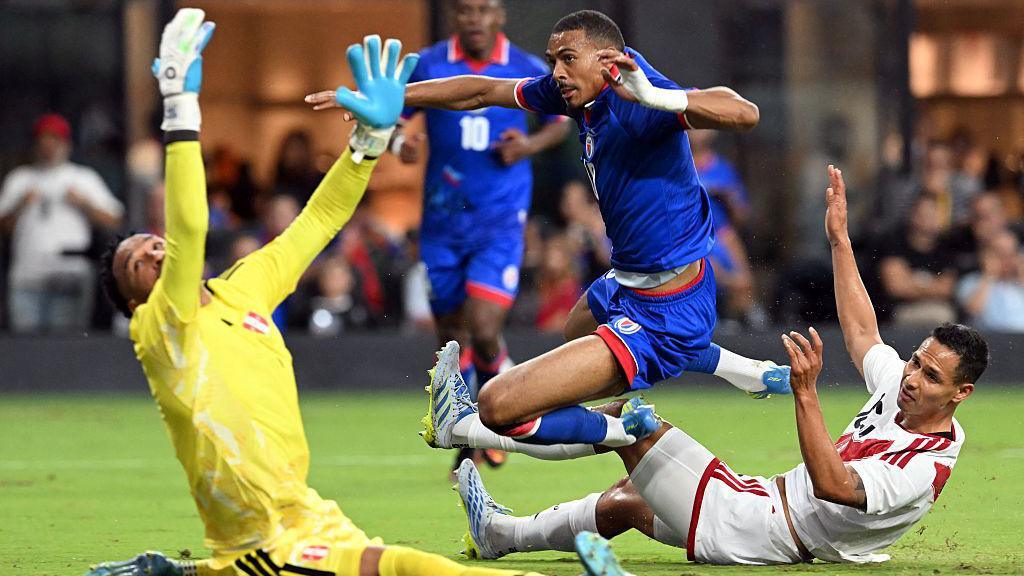 Wilson Isidor scores for Haiti against Peru