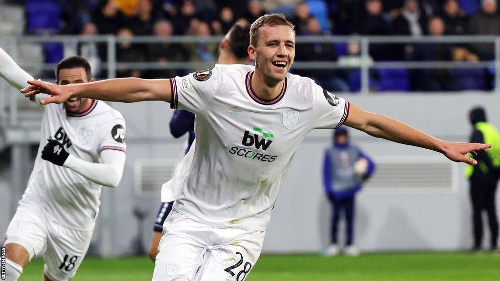 West Ham's Tomas Soucek celebrates his late winner against Backa Topola