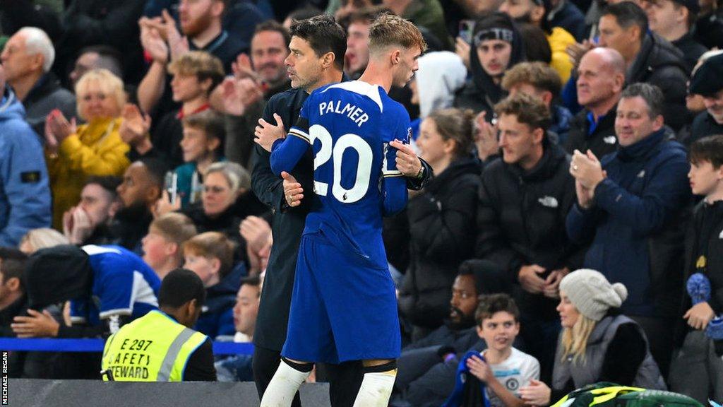 Cole Palmer and Mauricio Pochettino