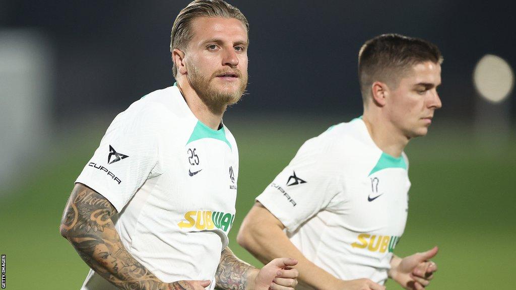 Australia's Jason Cummings and Cammy Devlin in training