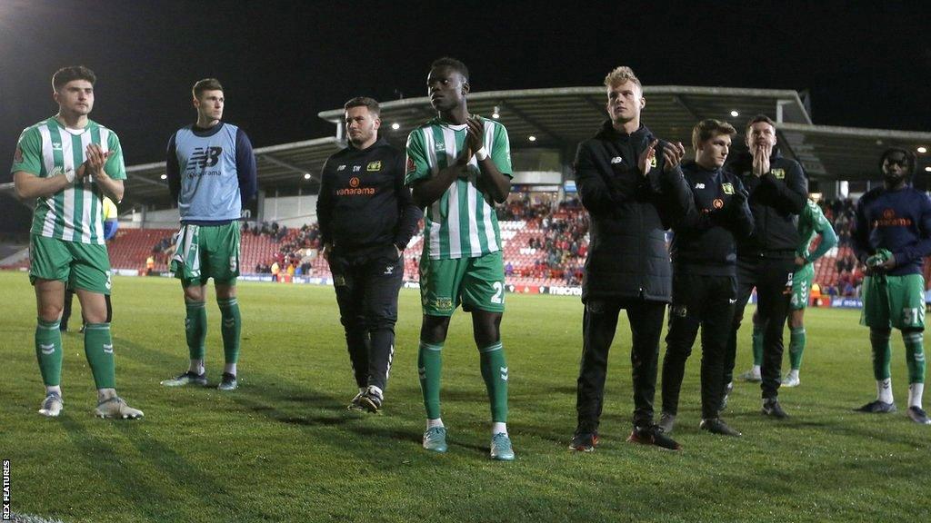 Yeovil players following their defeat to Wrexham