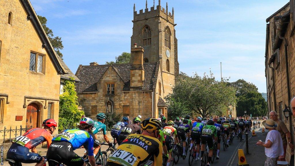 Tour of Britain riders travel in a bunch