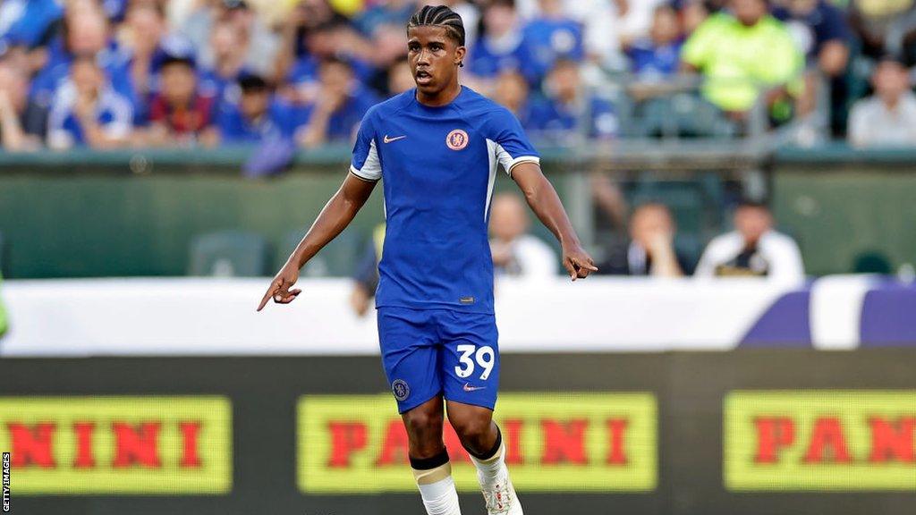 Andrey Santos in action for Chelsea in a pre-season game against Wrexham.