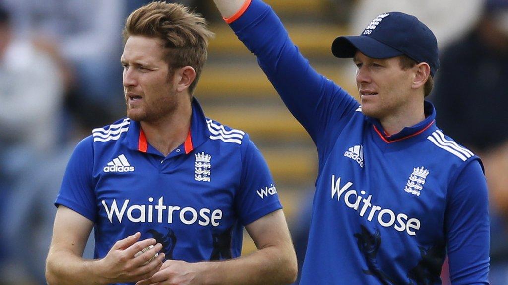 Liam Dawson and Eoin Morgan